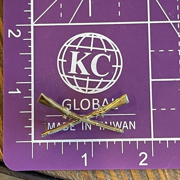 Vintage US Navy USN Surface Warfare Officer SWO & Command At Sea Pin Badge Star - Picture 15 of 15